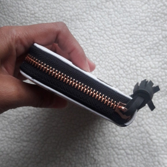 maurices wallet - Picture 4 of 4